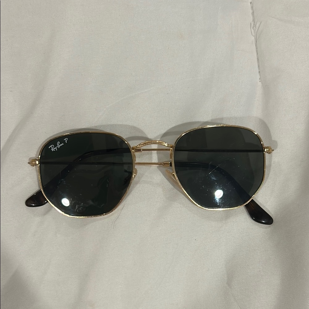 Ray-Ban Hexagonal Flat Lenses Gold Frame Sunglasses